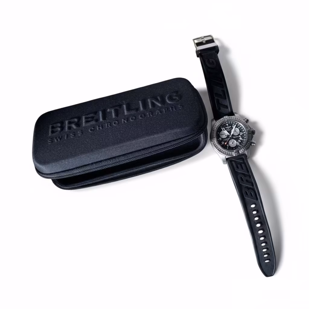 Breitling Chrono Avenger M1 E73360 Titan Kautschuk 44mm - Bild 2